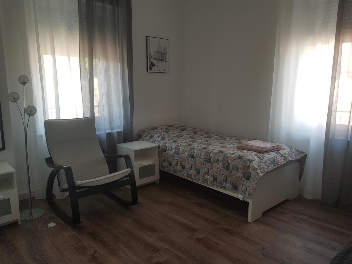 Gaestewohnung Mit Kueche Magdeburg An Der Elbe Exteriér fotografie
